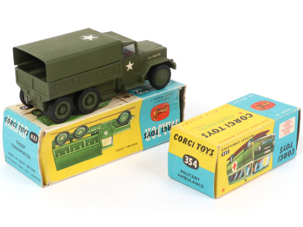 Lot 214 - CORGI TOYS (GB) (2)
