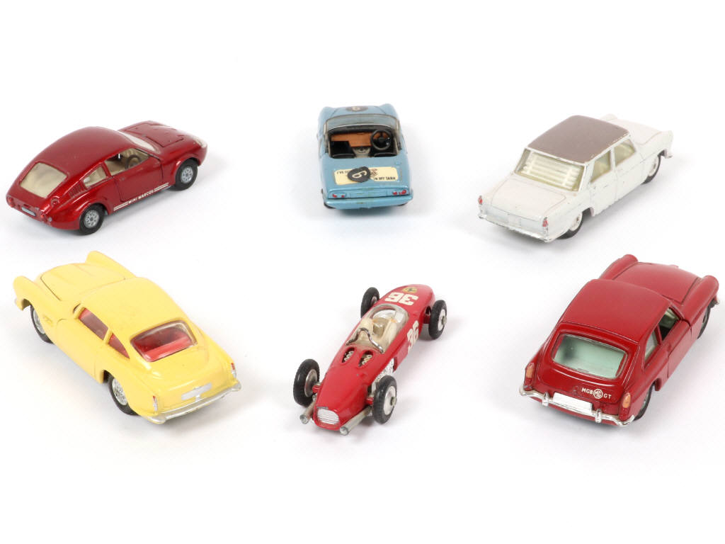 Lot 218 - CORGI TOYS (GB) (6)
