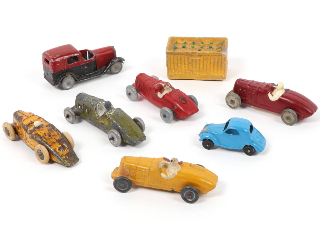 Lot 129 - DIVERS (FRANCE) (8)