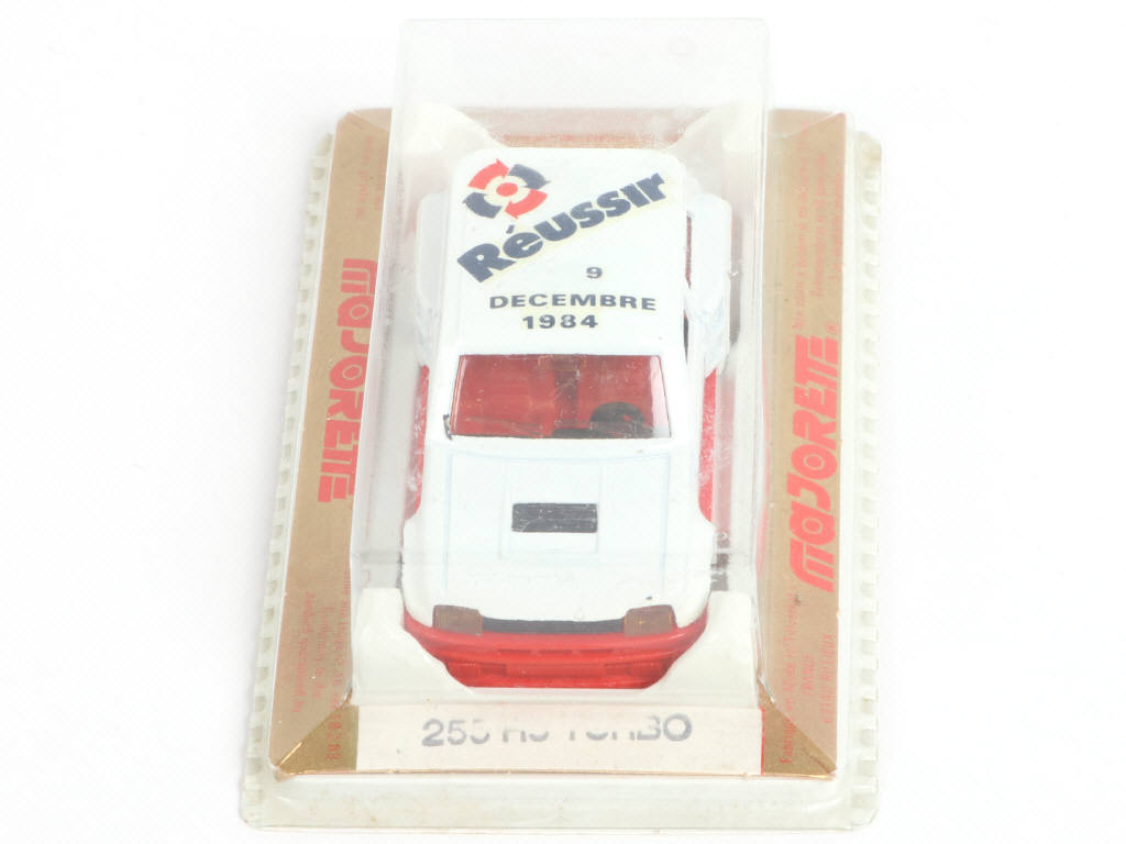 Lot 5 - MAJORETTE (FRANCE) (1)
