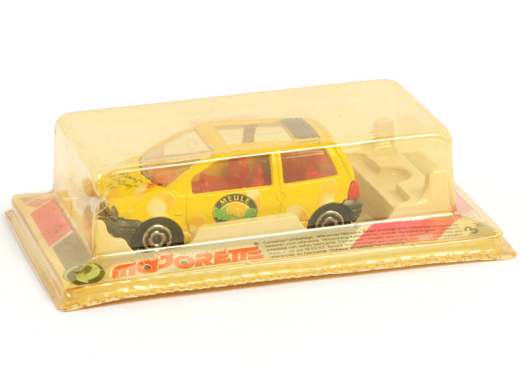 Lot 30 - MAJORETTE (FRANCE) (1)