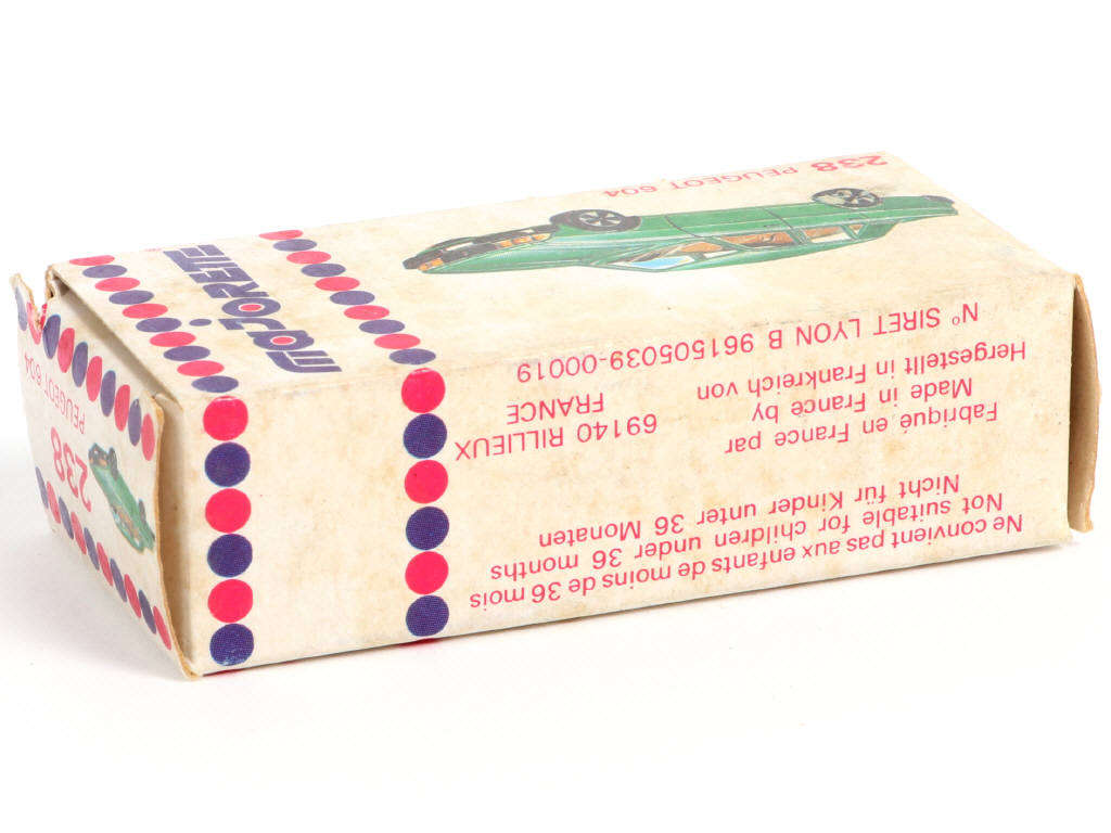 Lot 105 - MAJORETTE (FRANCE) (1)