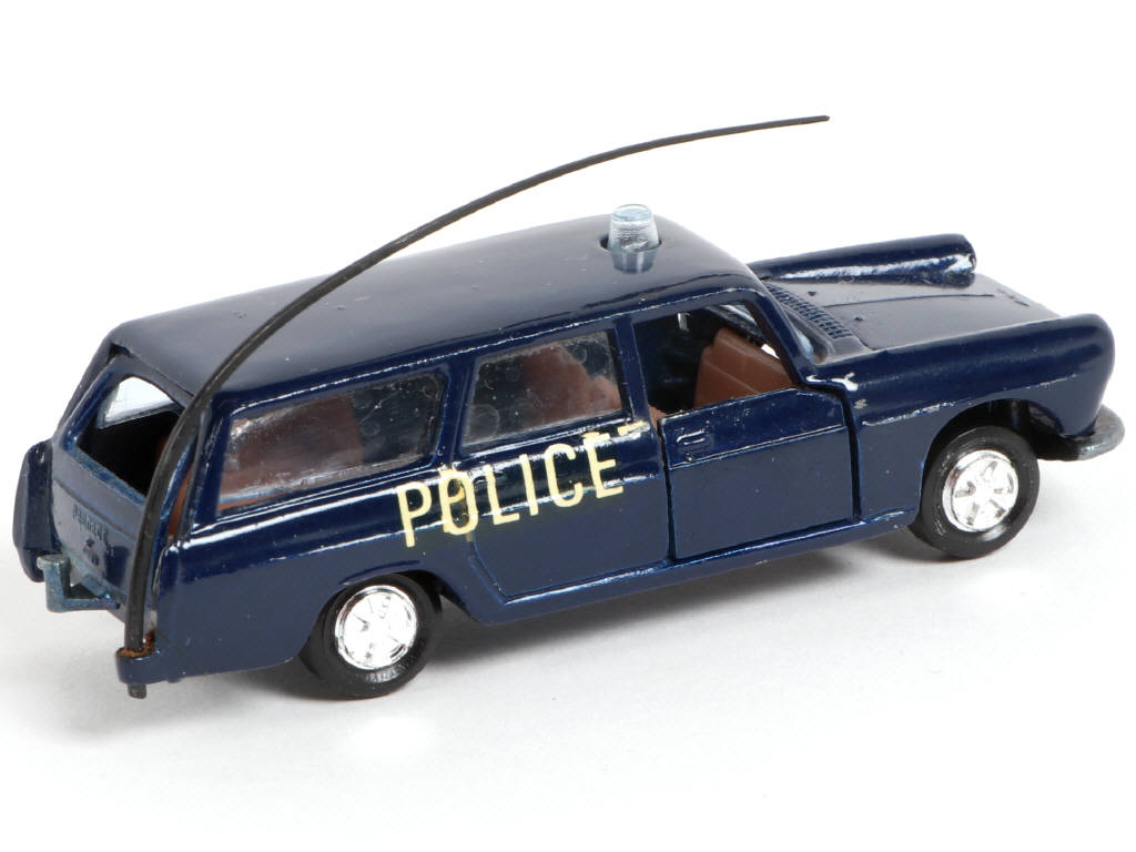 Lot 108 - MAJORETTE (FRANCE) (1)