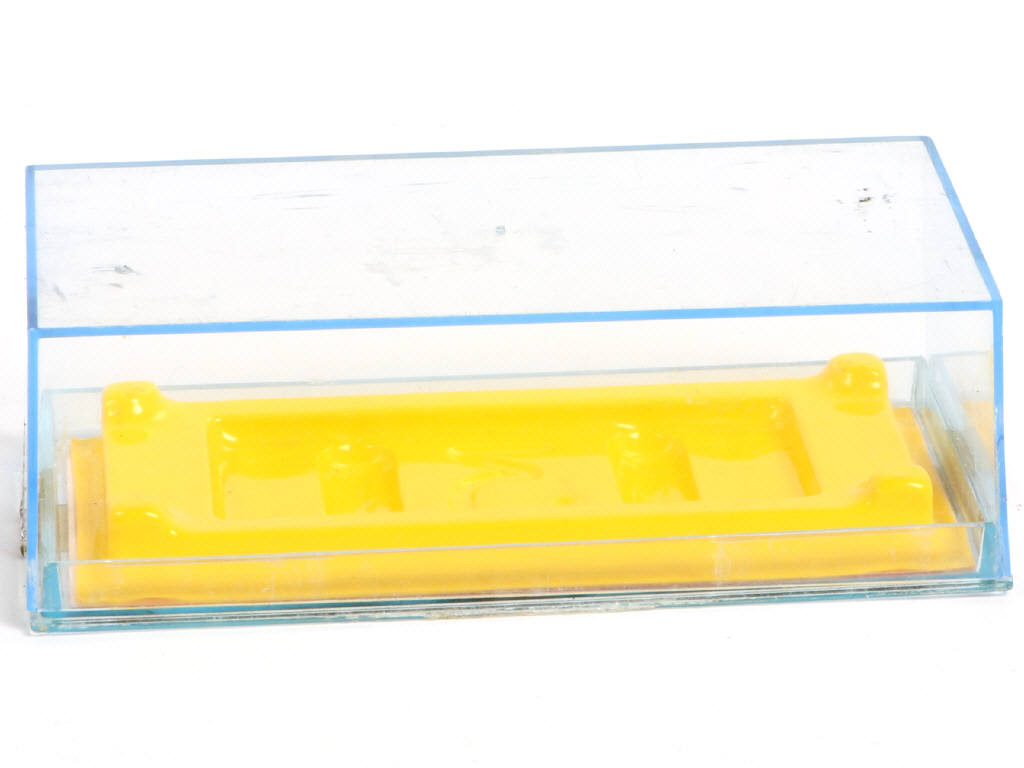 Lot 108 - MAJORETTE (FRANCE) (1)