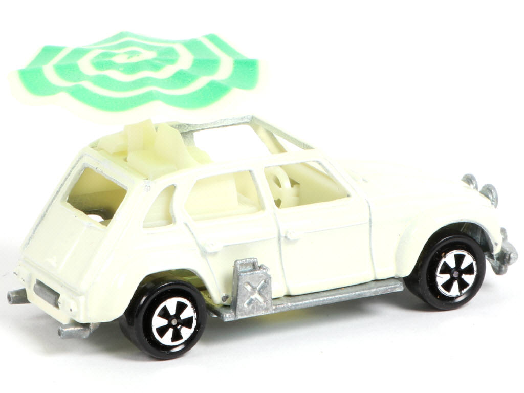 Lot 122 - MAJORETTE (FRANCE) (1)