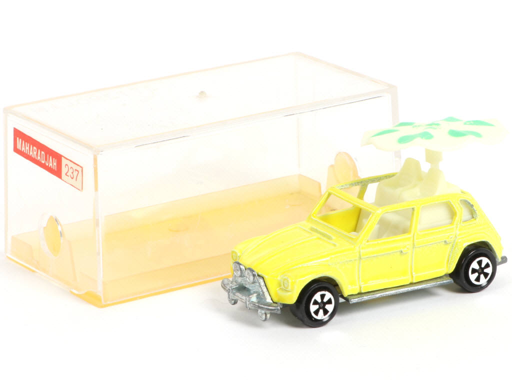 Lot 123 - MAJORETTE (FRANCE) (1)