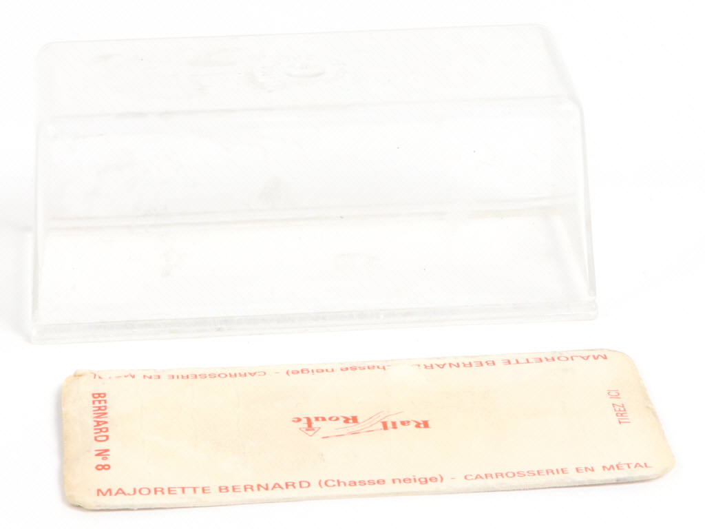 Lot 146 - MAJORETTE (FRANCE) (1)