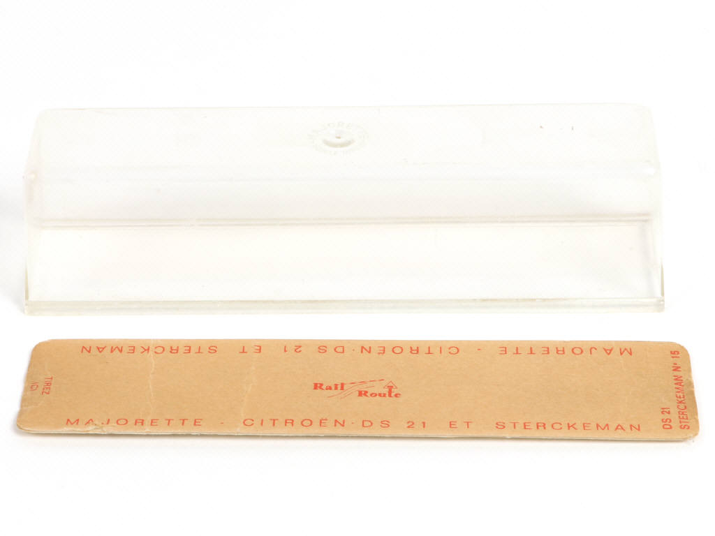 Lot 174 - MAJORETTE (FRANCE) (1)