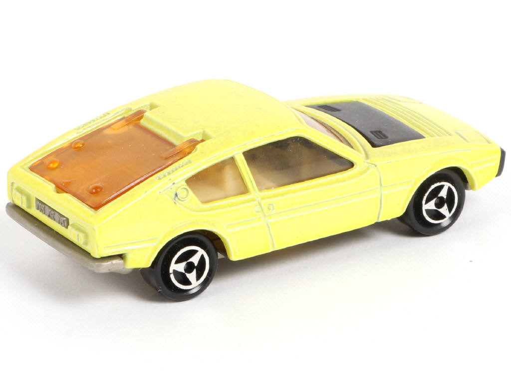 Lot 184 - MAJORETTE (FRANCE) (1)