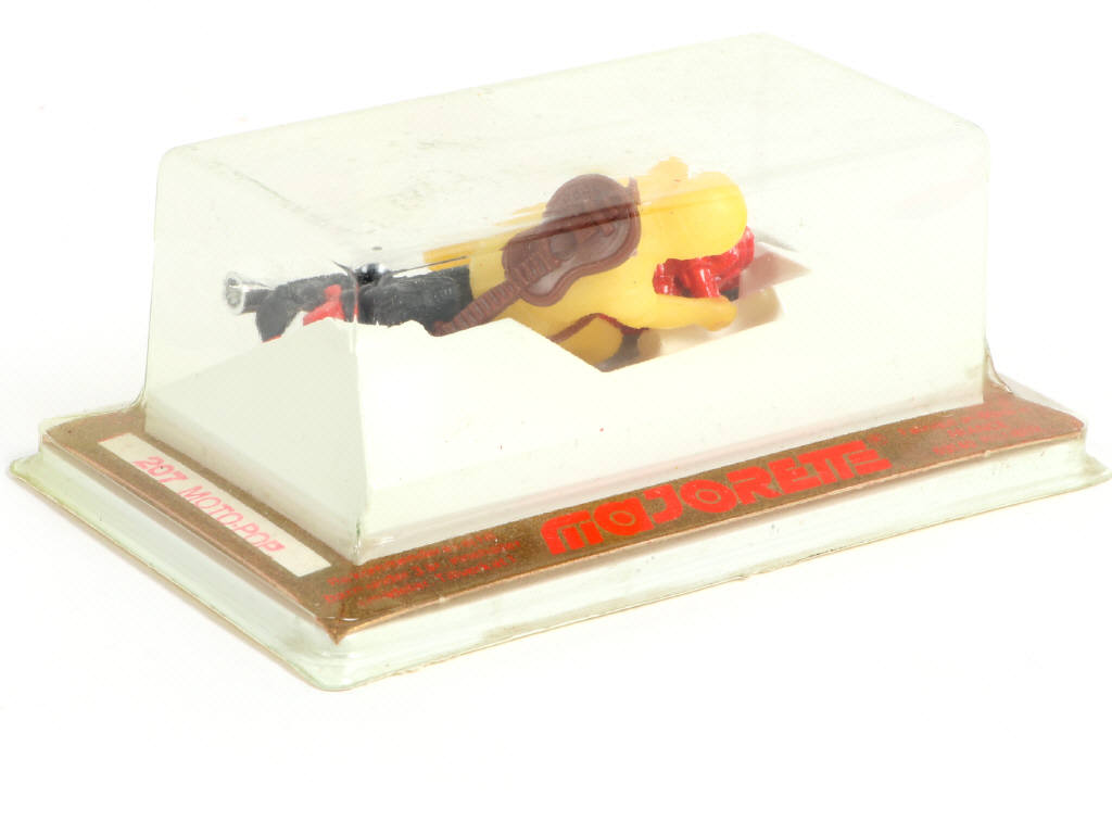 Lot 210 - MAJORETTE (FRANCE) (1)