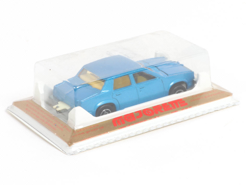 Lot 213 - MAJORETTE (FRANCE) (1)