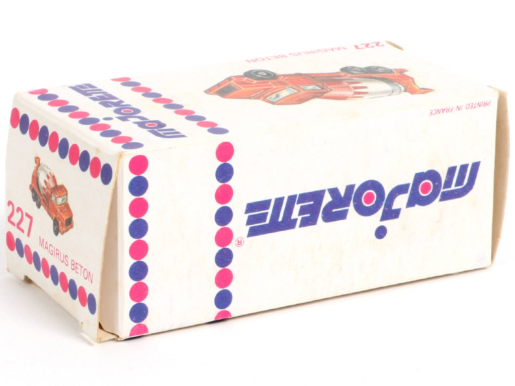 Lot 231 - MAJORETTE (FRANCE) (1)