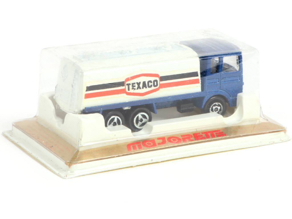 Lot 237 - MAJORETTE (FRANCE) (1)