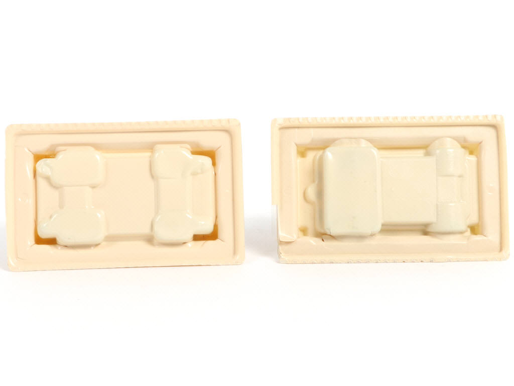 Lot 246 - MAJORETTE (FRANCE) (2)