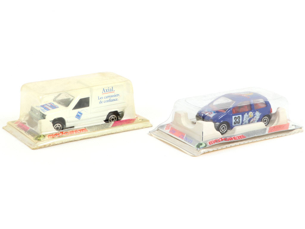 Lot 249 - MAJORETTE (FRANCE) (2)