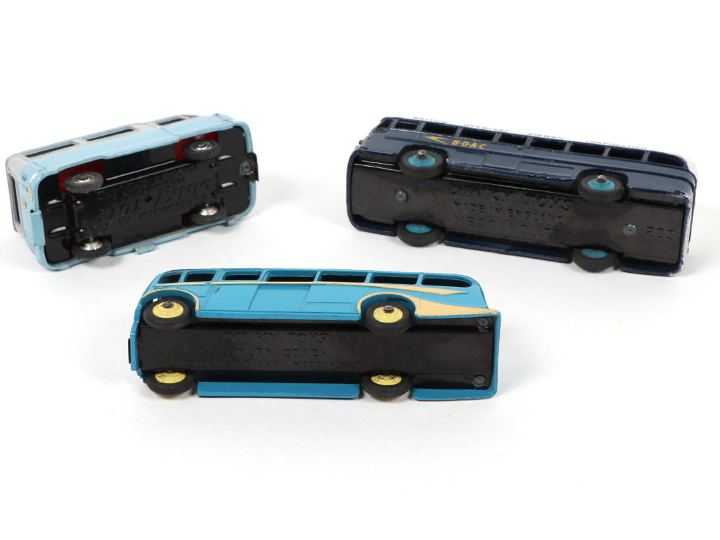 Lot 310 - DINKY TOYS (GB) (3)