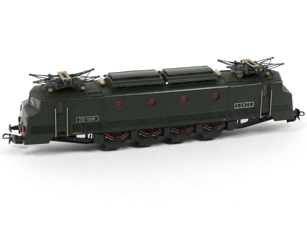 Lot 28 - R.M.A. 'HO' (FRANCE) (1)