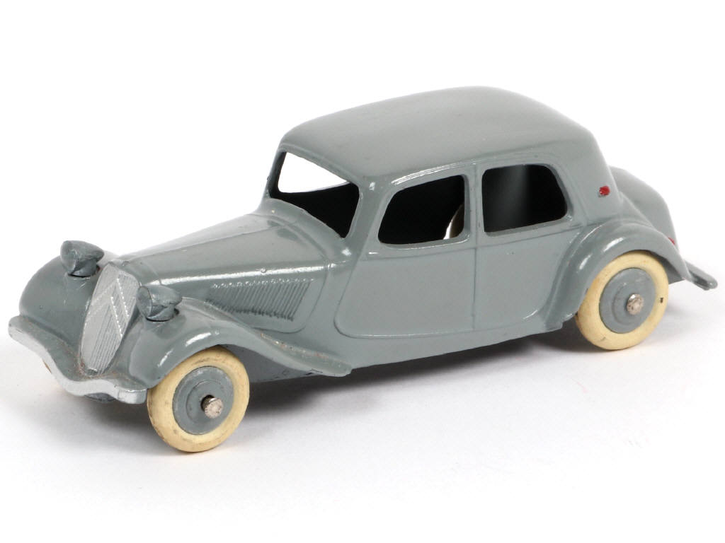 Lot 223 - DINKY TOYS (FRANCE) (1)