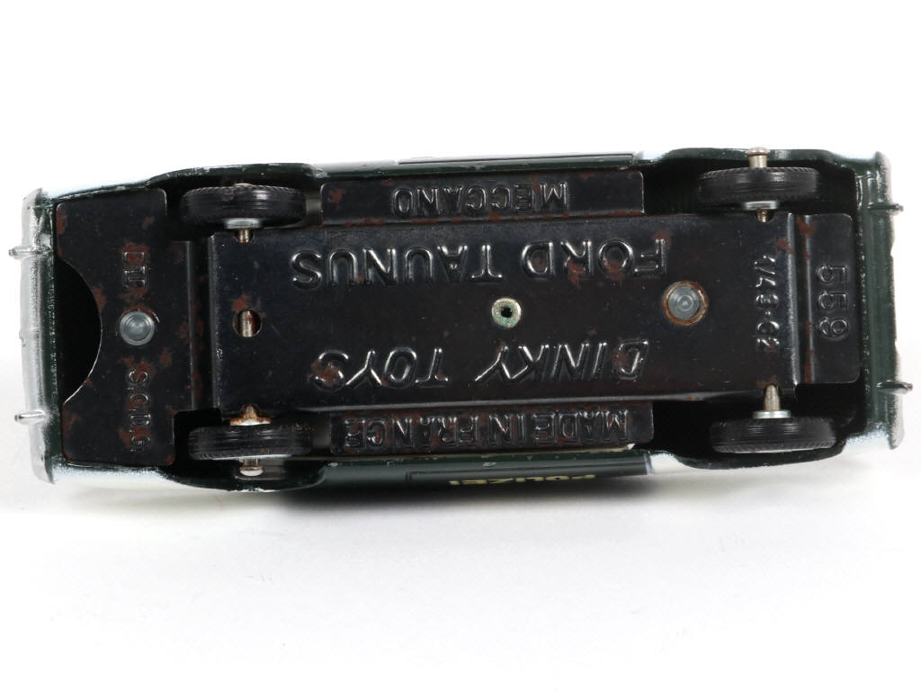 Lot 249 - DINKY TOYS (FRANCE) (1)