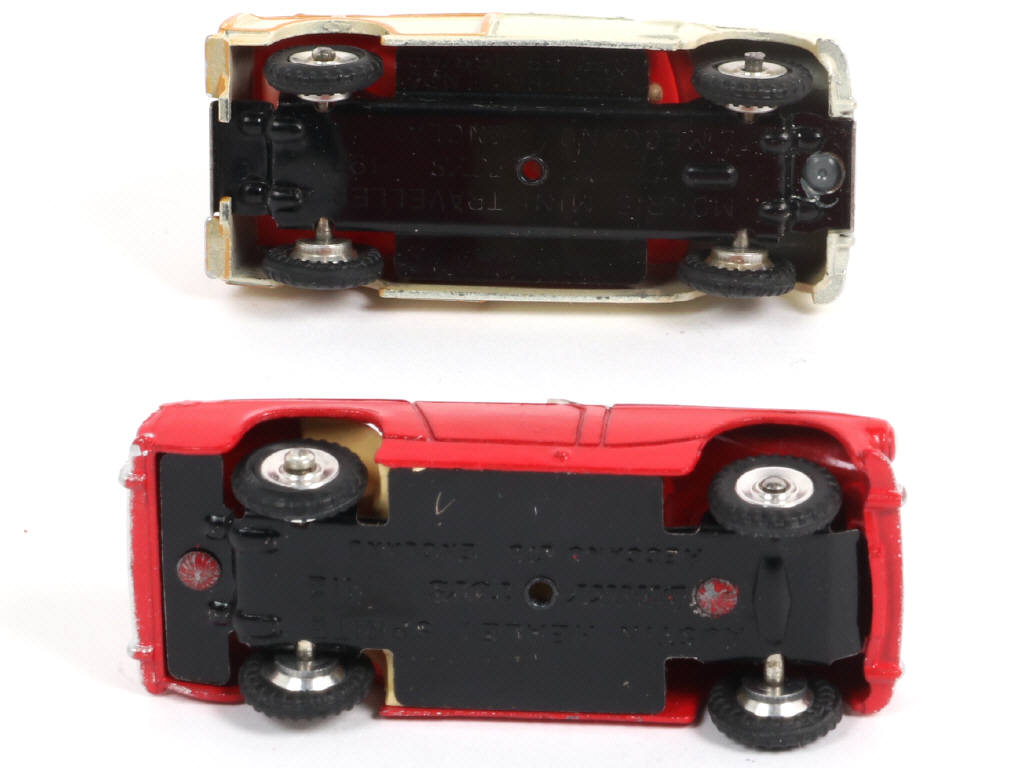 Lot 190 - DINKY TOYS (GB) (2)