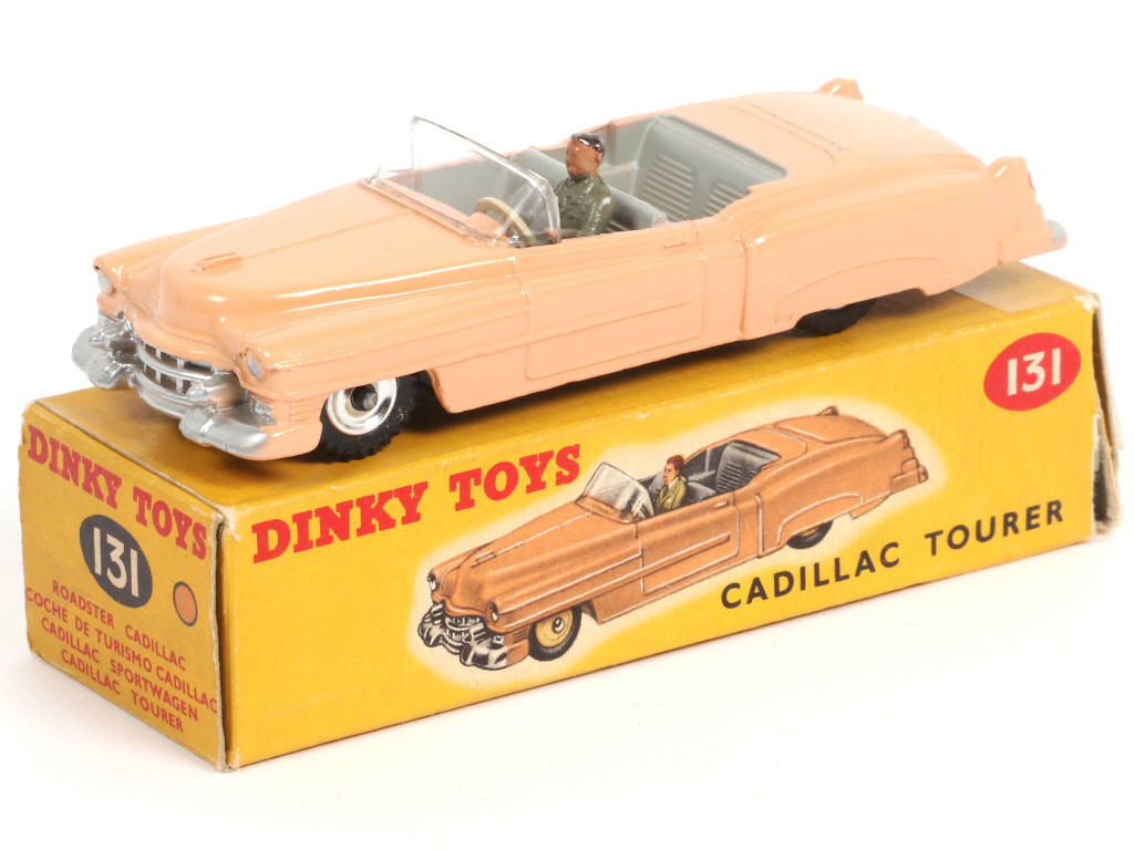 Lot 122 - DINKY TOYS (GB) (1)