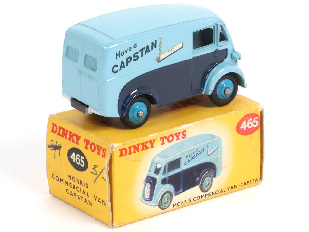Lot 143 - DINKY TOYS (GB) (1)