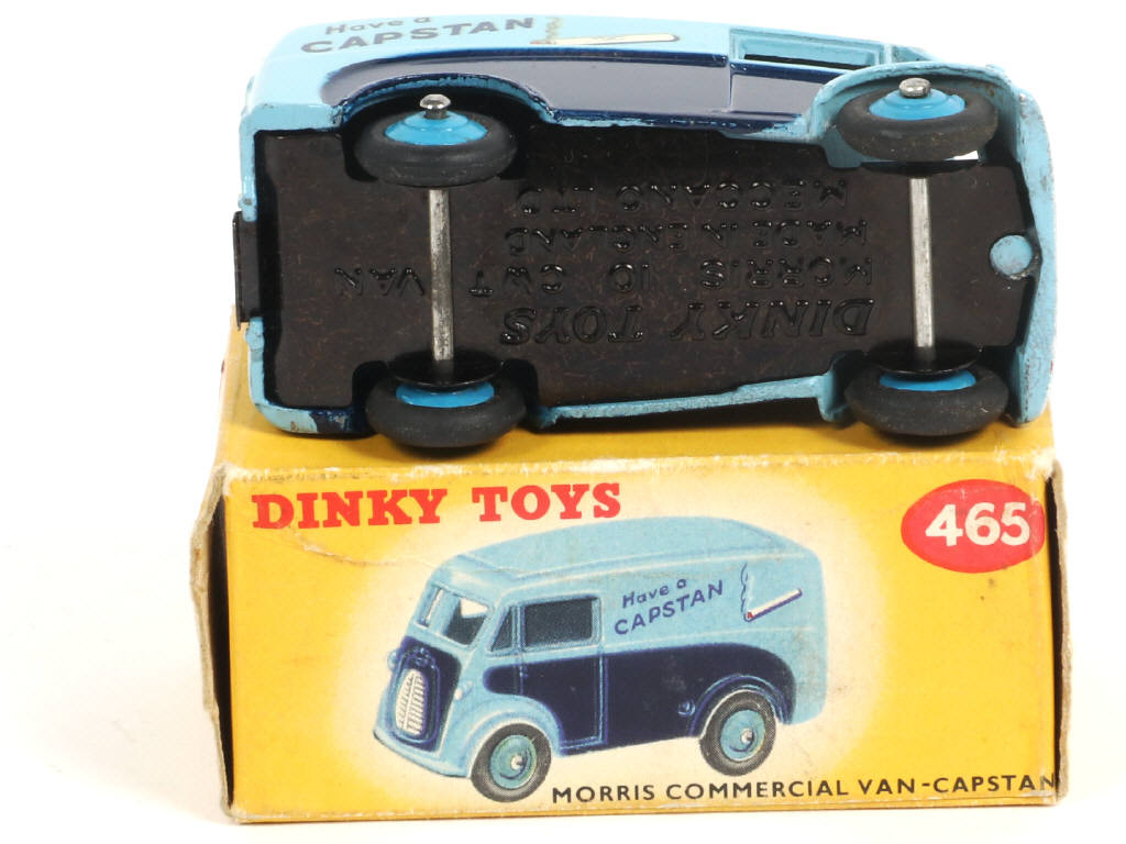 Lot 143 - DINKY TOYS (GB) (1)