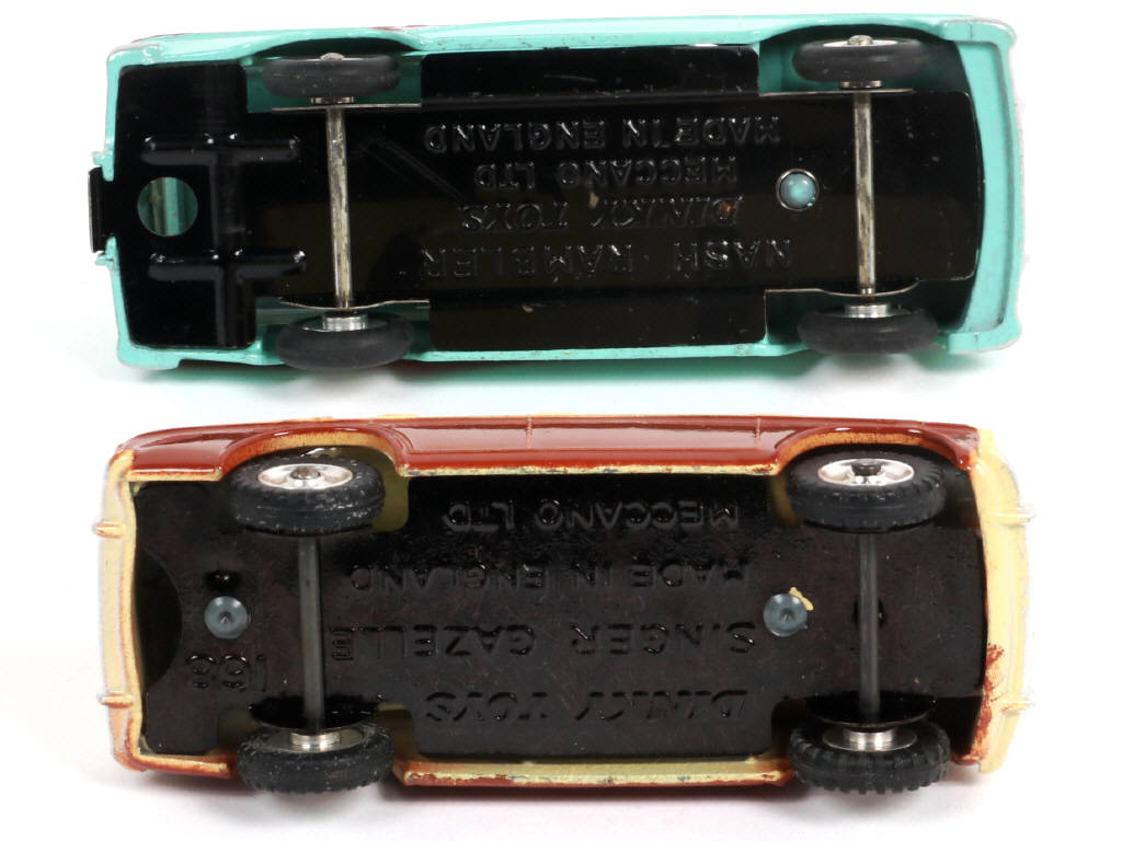 Lot 189 - DINKY TOYS (GB) (2)