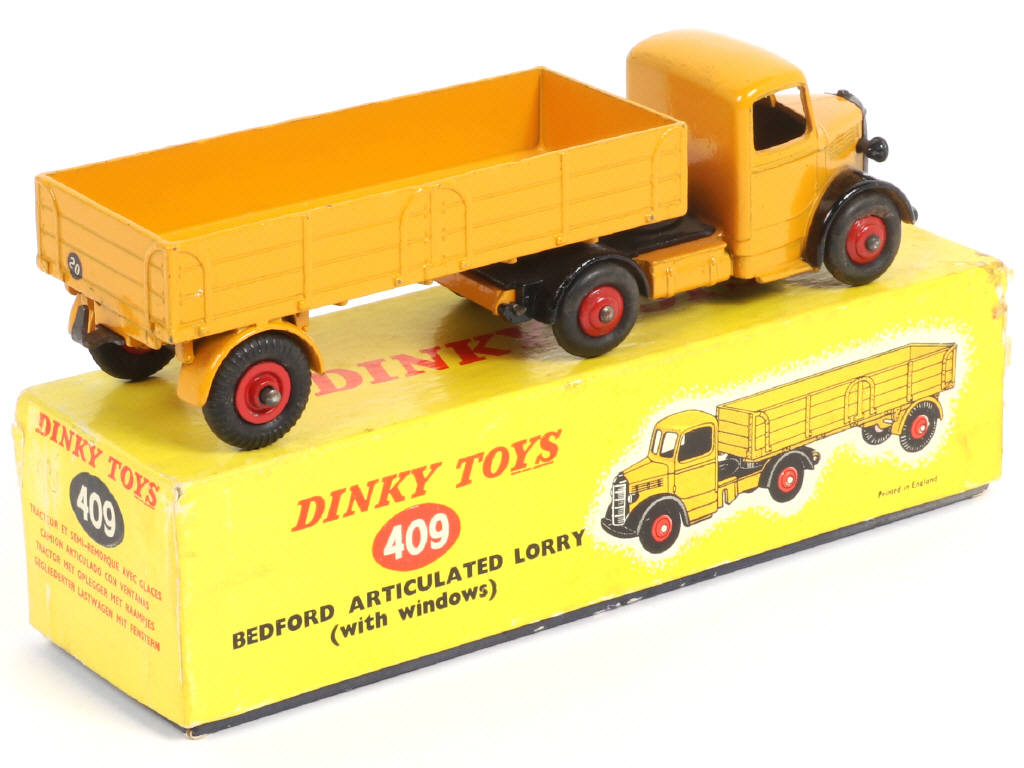 Lot 149 - DINKY TOYS (GB) (1)