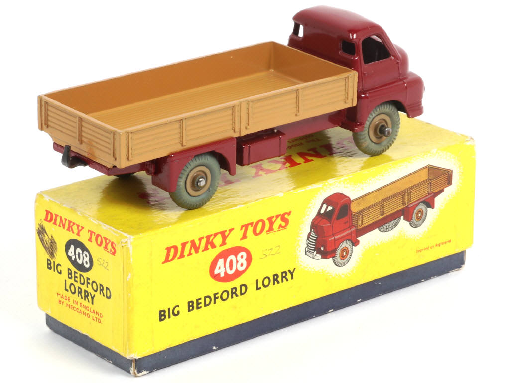Lot 148 - DINKY TOYS (GB) (1)