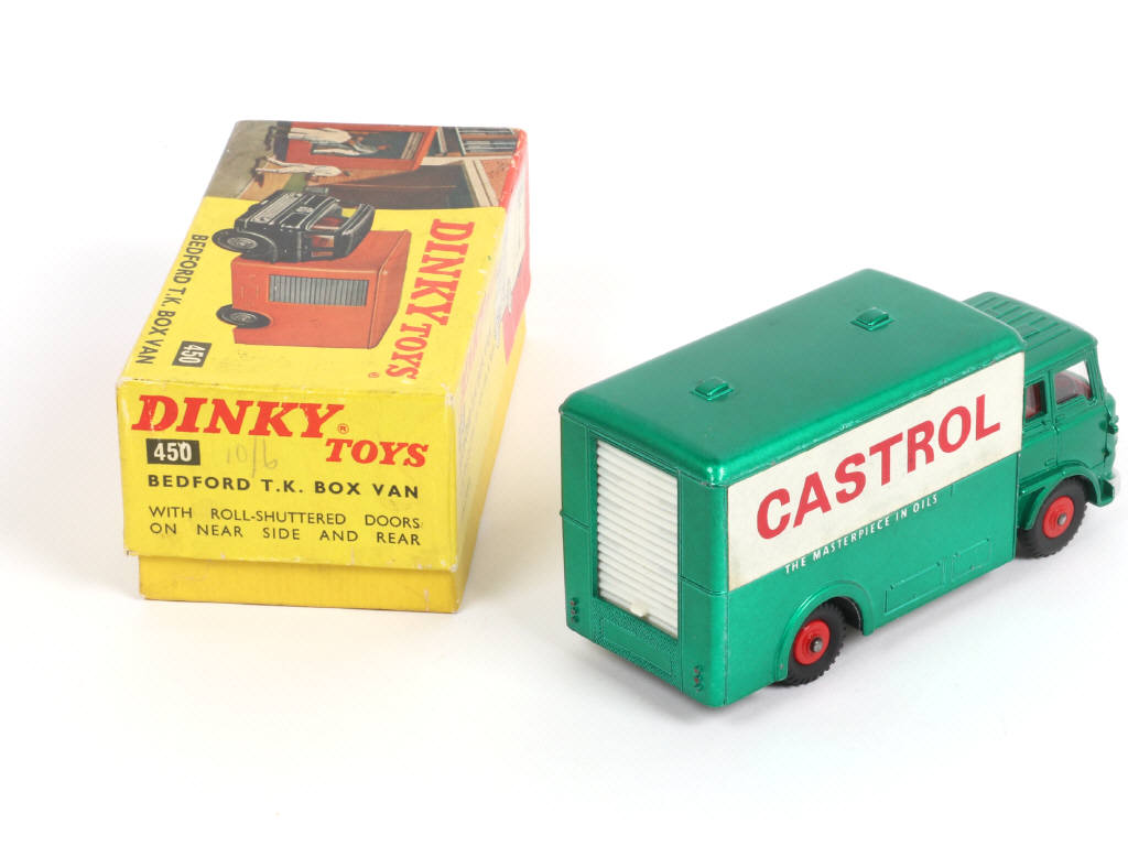 Lot 161 - DINKY TOYS (GB) (1)
