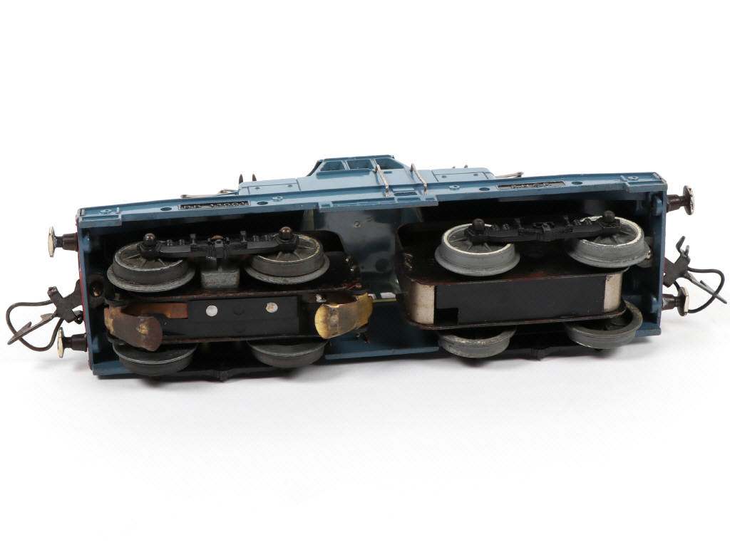 Lot 12 - HORNBY 'O' (FRANCE) (1)