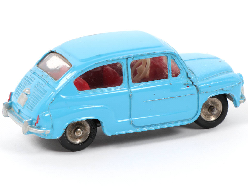 Lot 206 - DINKY TOYS (FRANCE) Série POCH (1)