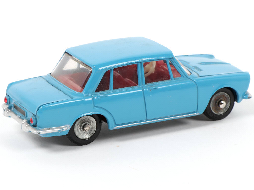 Lot 244 - DINKY TOYS (FRANCE) (1)