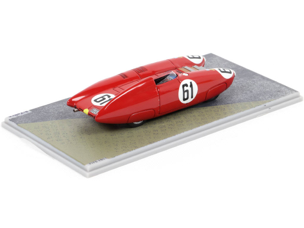 Lot 100 - BIZARRE (MACAU) (1)