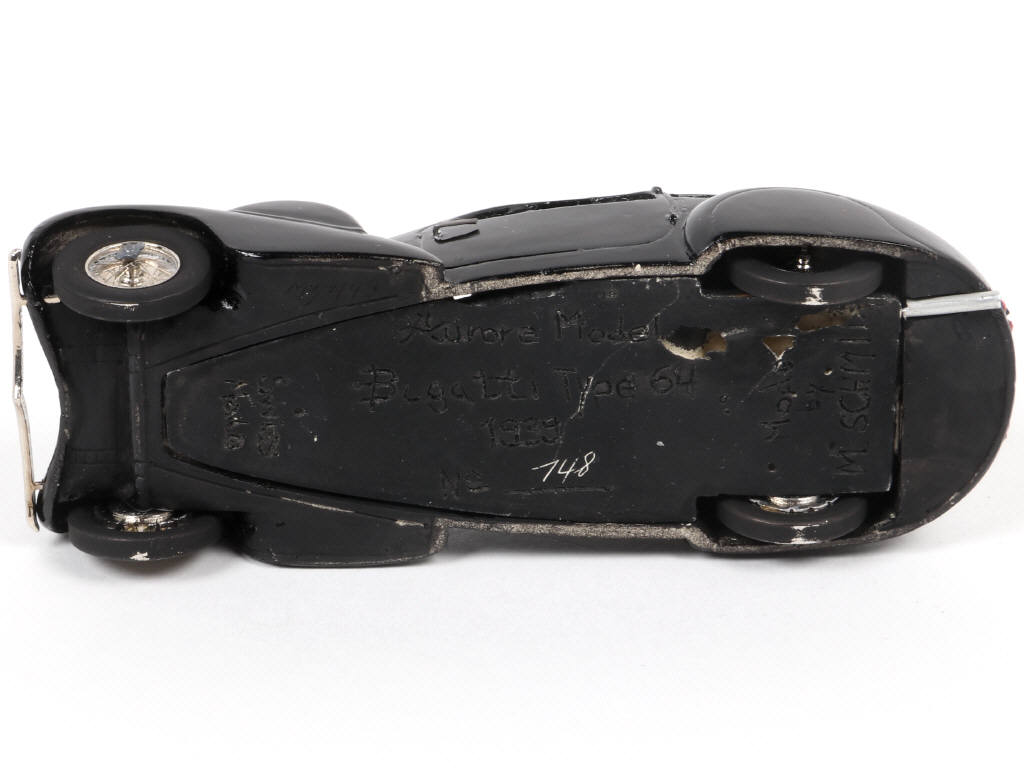 Lot 106 - AURORE MODELS (SUISSE) (1)