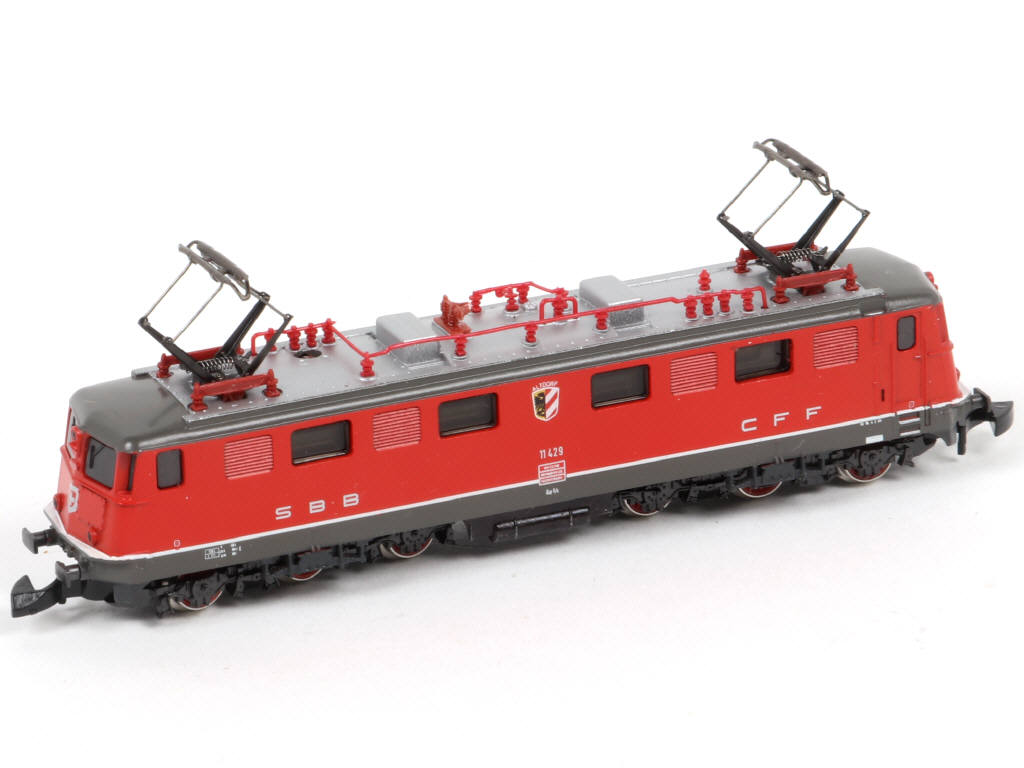 Lot 60 - MÄRKLIN 'Z' (ALLEMAGNE) (2)