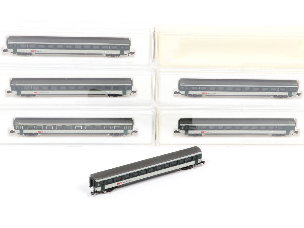 Lot 74 - MÄRKLIN 'Z' (ALLEMAGNE) (6)