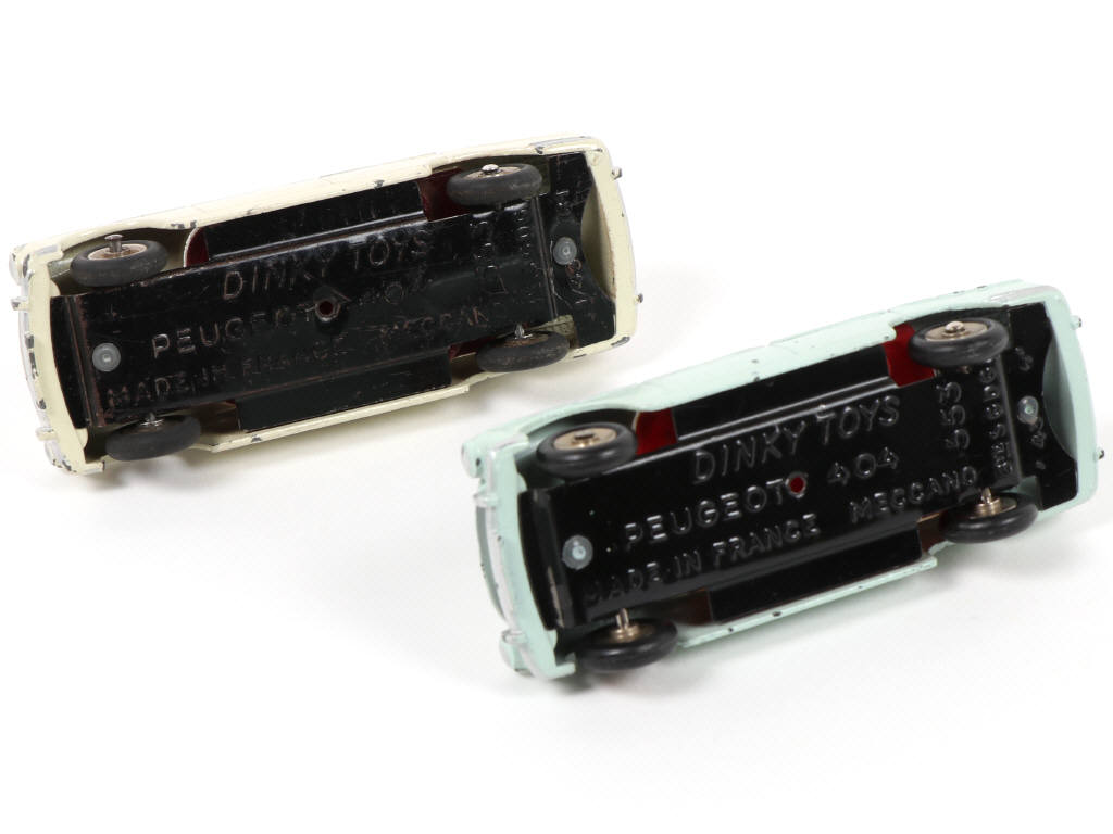 Lot 439 - DINKY TOYS (FRANCE) (2)