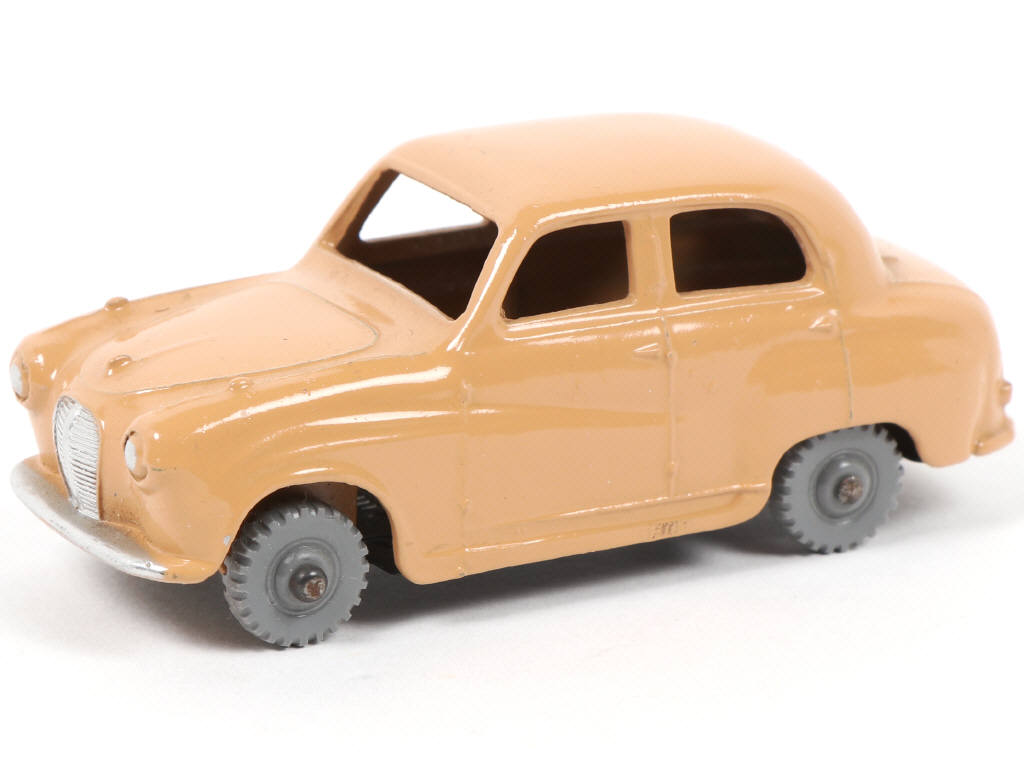 Lot 390 - DINKY TOYS (GB) (1)