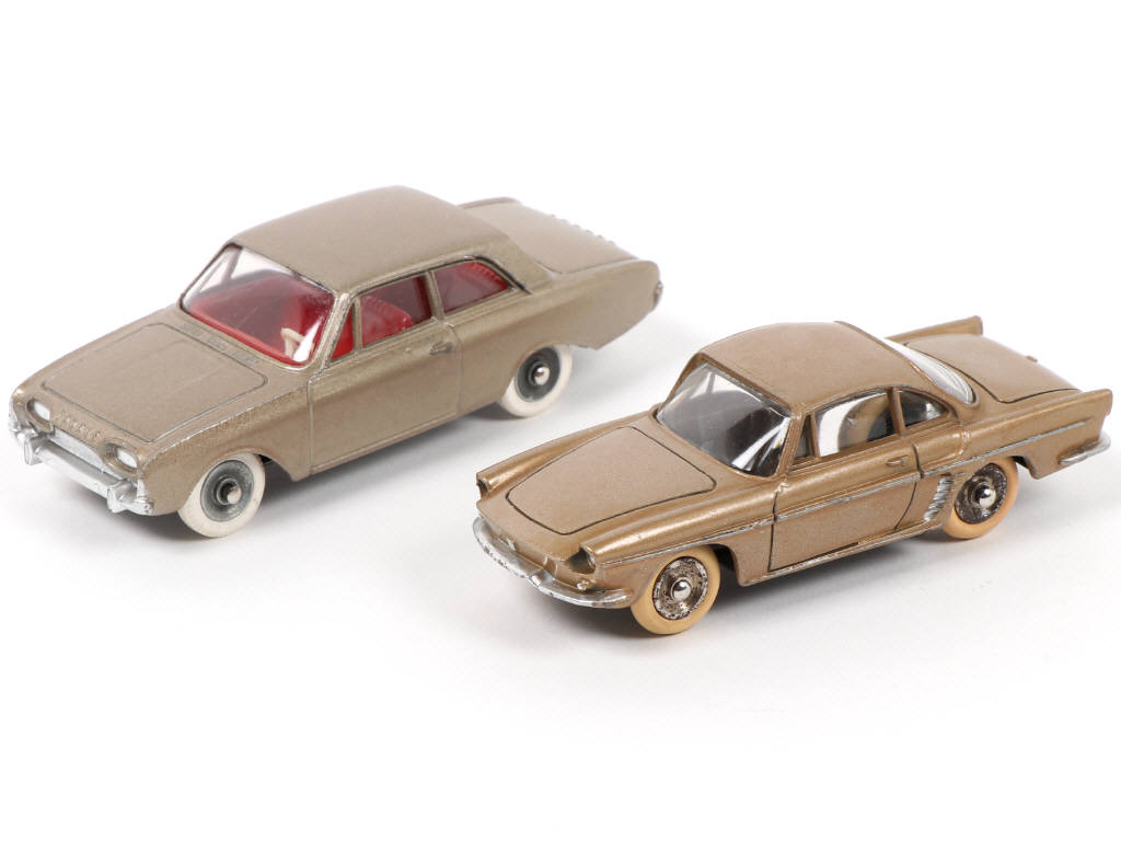 Lot 436 - DINKY TOYS (FRANCE) (2)