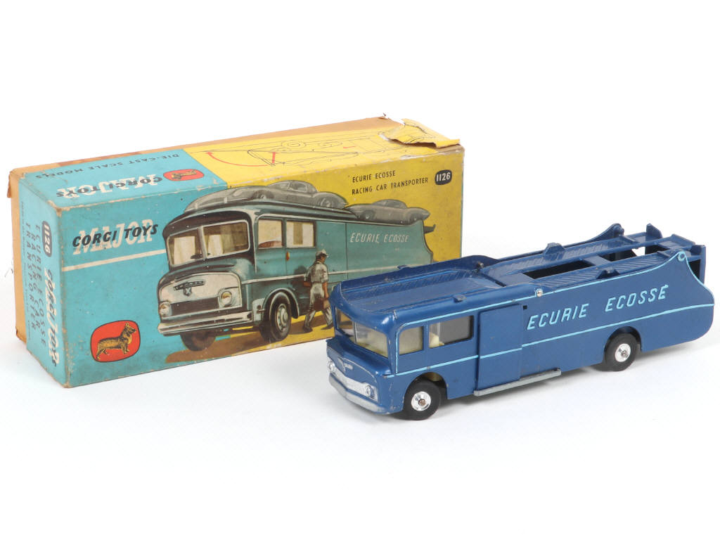 Lot 245 - CORGI TOYS (GB) (1)