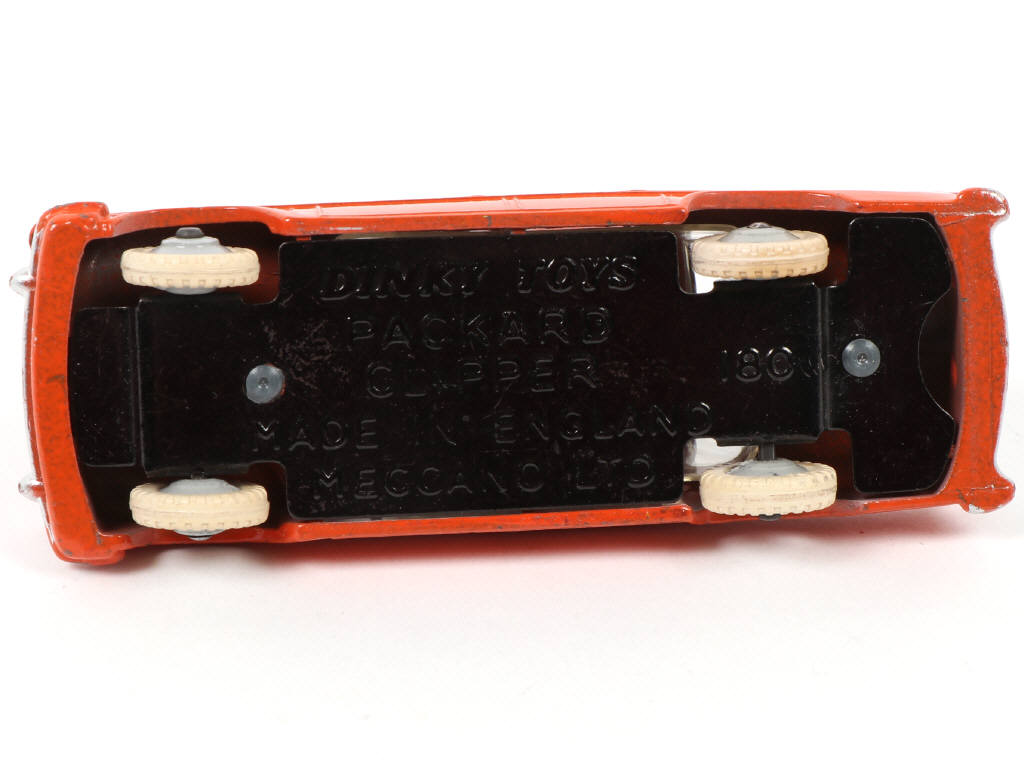 Lot 391 - DINKY TOYS (GB) (1)