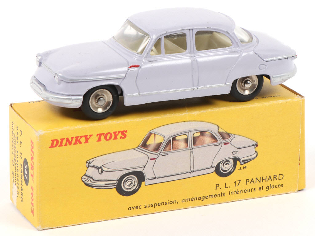 Lot 420 - DINKY TOYS (FRANCE) (1)