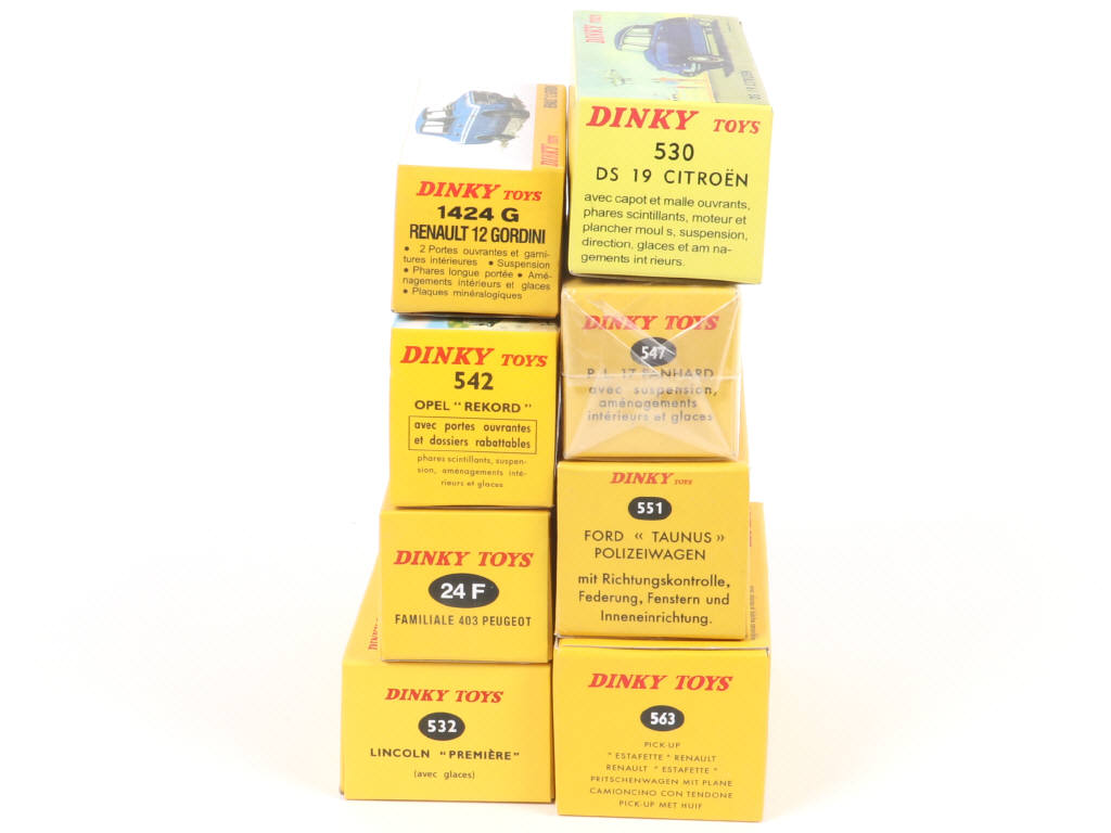 Lot 384 - EDITIONS ATLAS (FRANCE) (8)