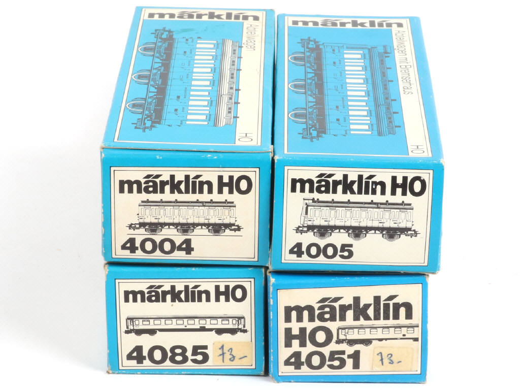 Lot 25 - MÄRKLIN 'HO' (ALLEMAGNE) (4)