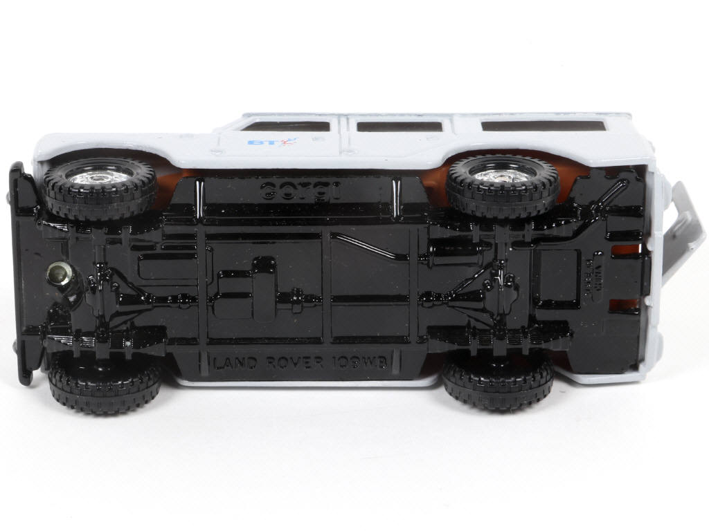 Lot 109 - DIVERS (GB) (1)