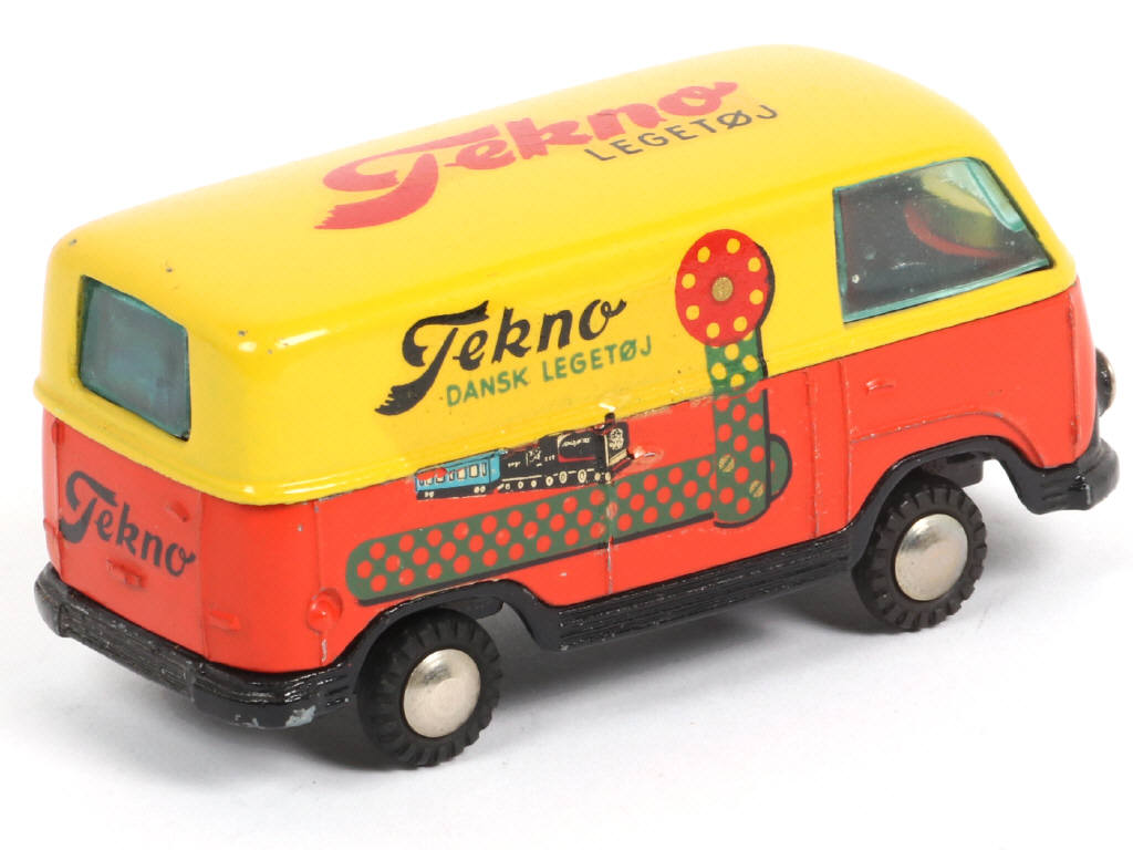 Lot 83 - TEKNO (DANEMARK) (1)