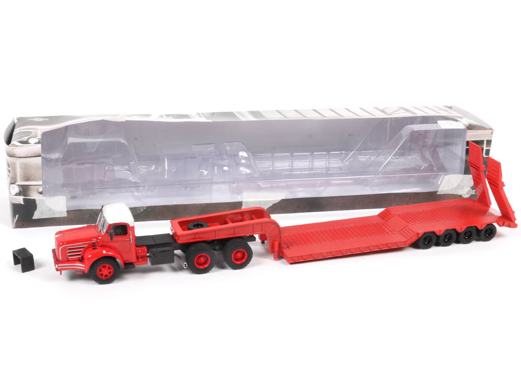 Lot 150 - IXO (CHINE) (1)