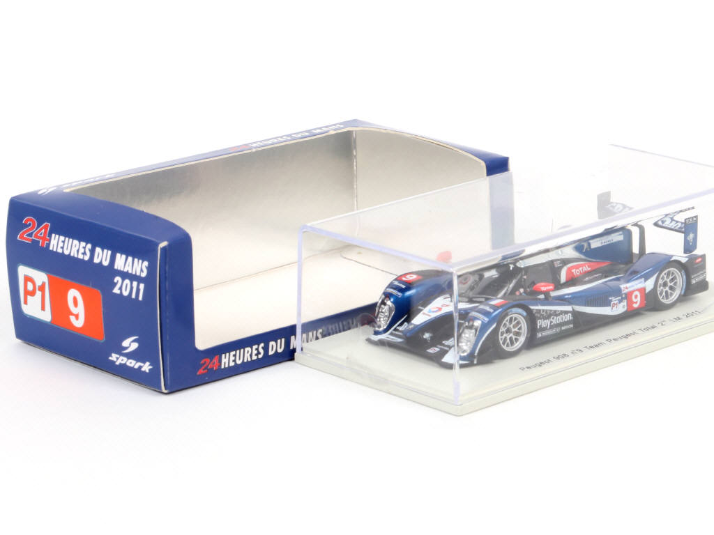 Lot 157 - SPARK (MACAU) (1)